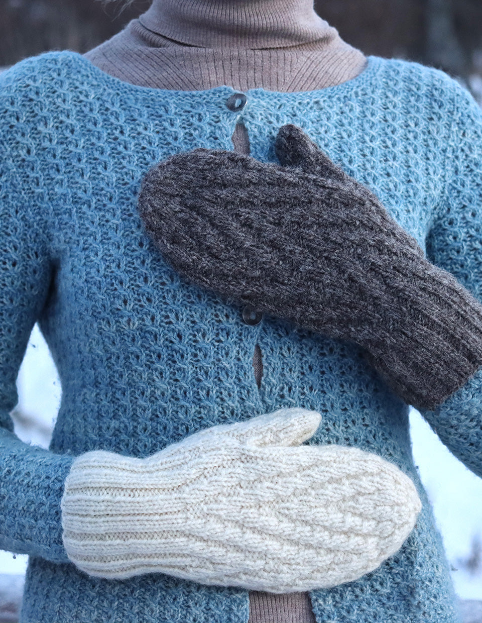 Herringbone mittens, 3-ply knitting kit - Main Image