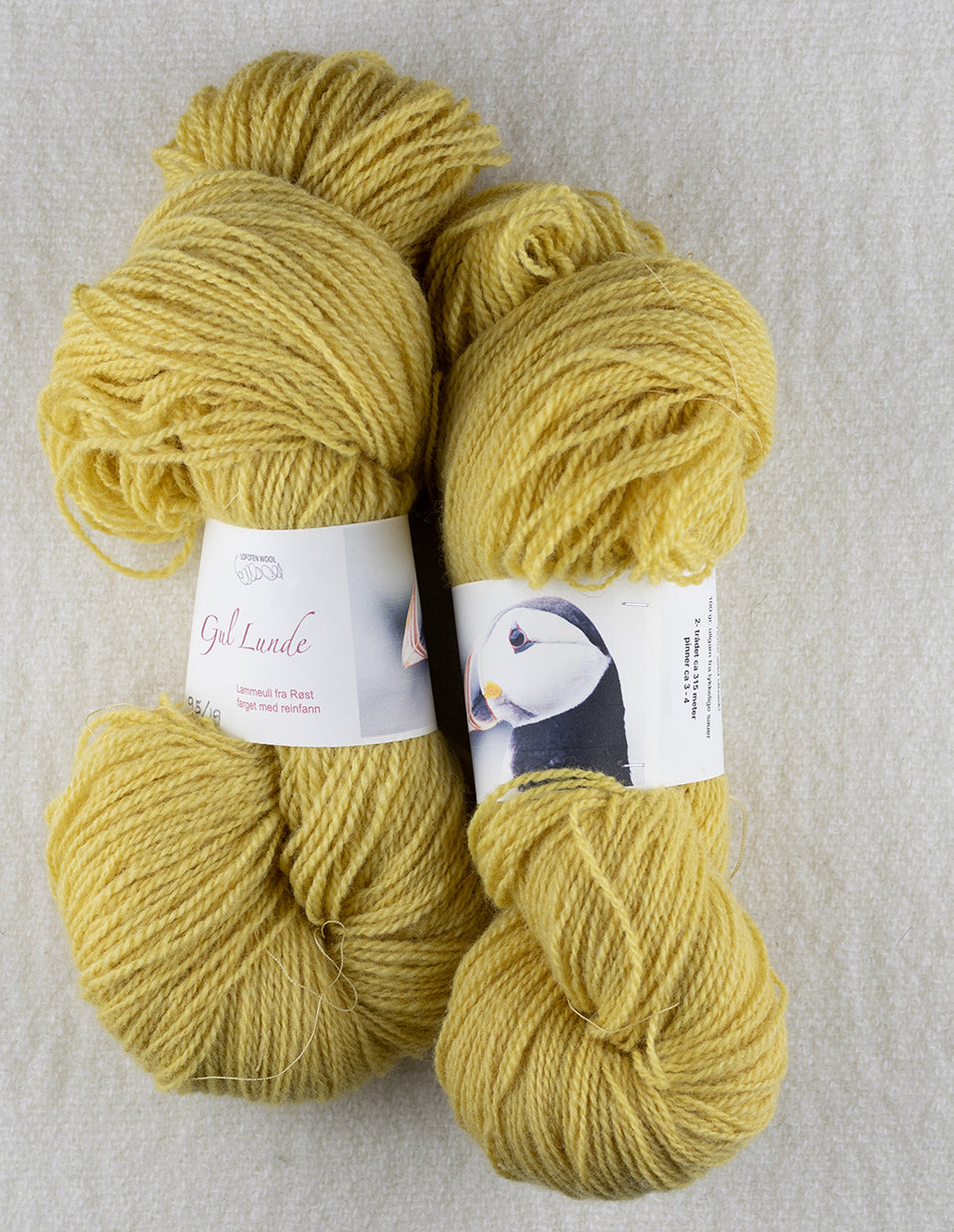 Gul Lunde 2 ply, 50/100g (Yellow Puffin) 