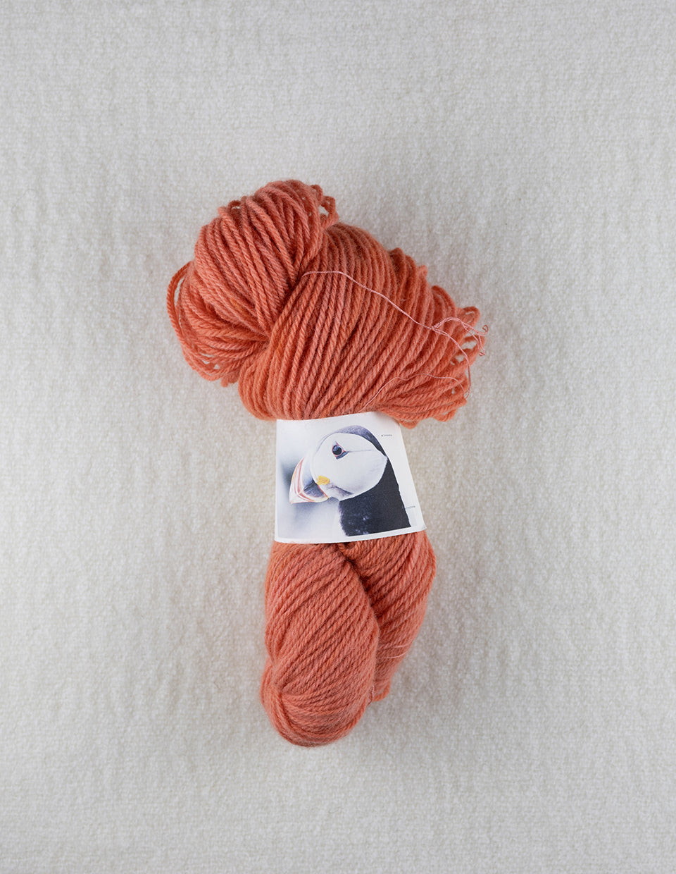 Rød Lunde 3 ply, 50/100g  (Red Puffin)