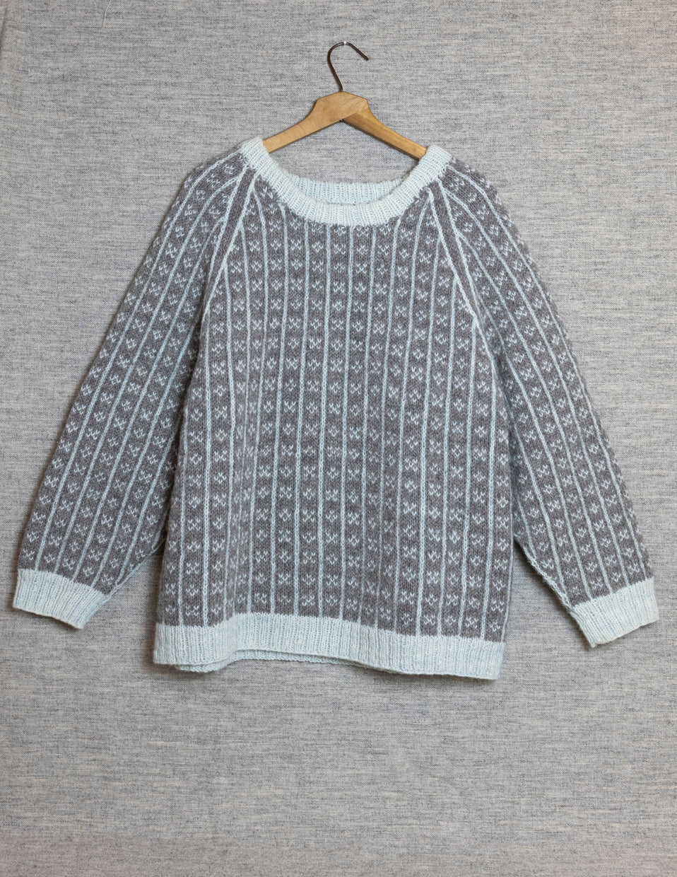 Islander sweater with stripes, 3-ply, knitting kit