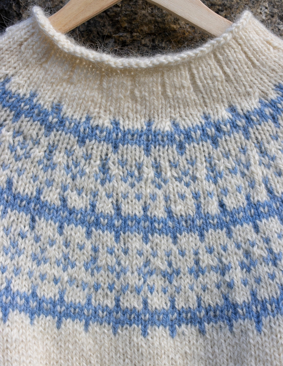 SALTY GRAINS, warm and cozy sweater, knitting kit
