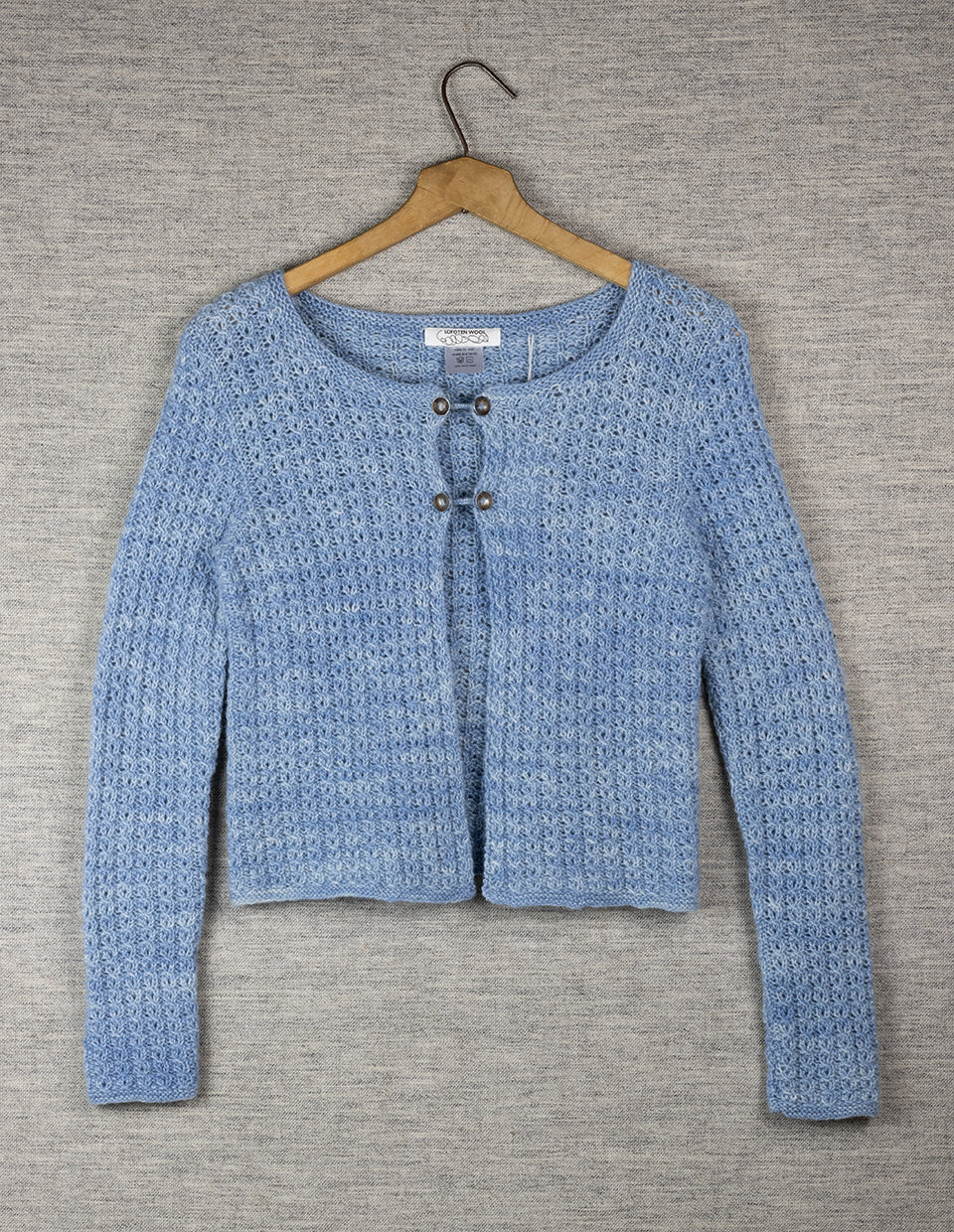 “Tauverk” braid cardigan, knitting kit
