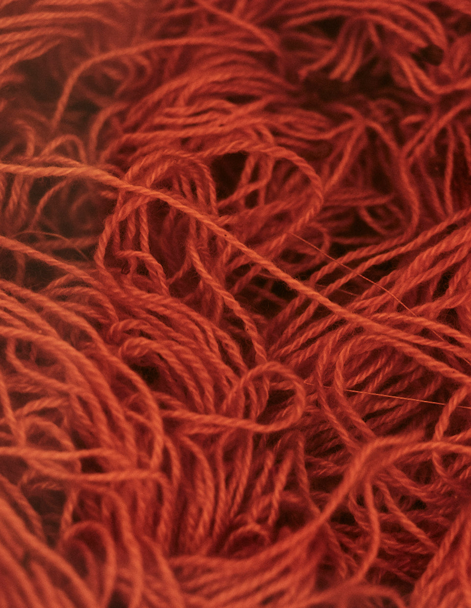 Rød Lunde 2 ply, 50/100g (Red Puffin) 
